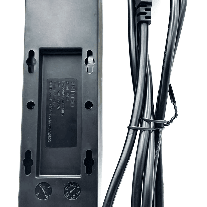 Alargador con 6 tomas / Protector de Sobretensión PHILCO P9186 –  1.5 m de Cable | 1050 Joules  |  2.200W 5