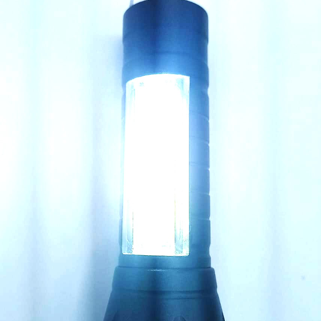 Linterna LED USB Recargable Multifunción  Compacta, Potente y Resistente al Agua 4