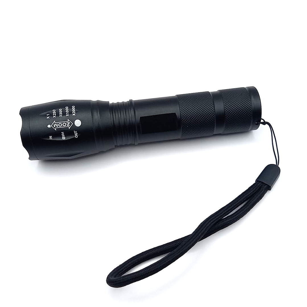 Linterna Táctica IRM-12922 USB Recargable  Luz UV y Blanca con Zoom  1