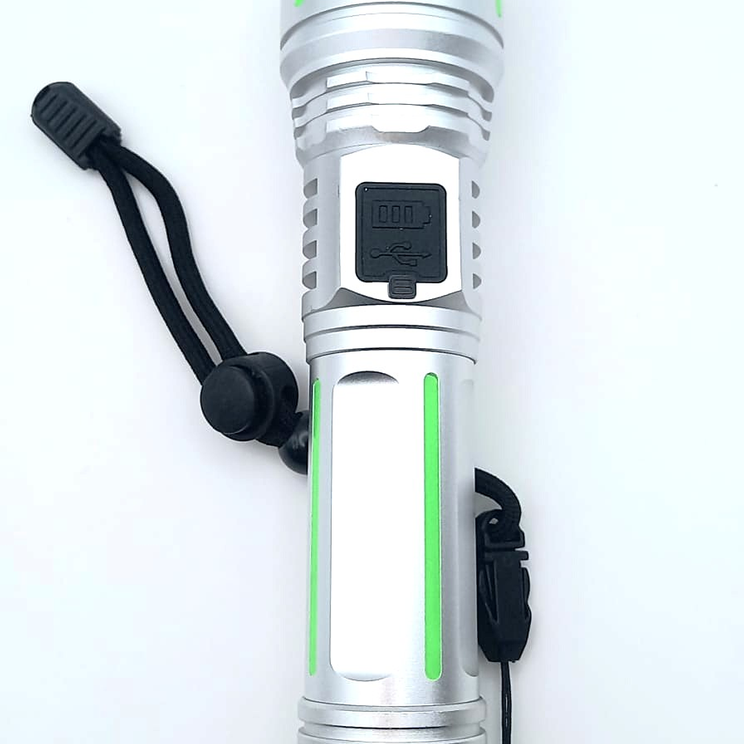 Linterna Recargable IRM-RM-1298L USB | Alta Potencia, Diseño Metálico y Larga Duración 2
