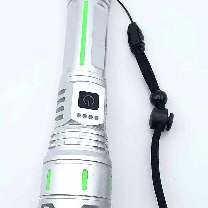 Linterna Recargable IRM-RM-1298L USB | Alta Potencia, Diseño Metálico y Larga Duración 3