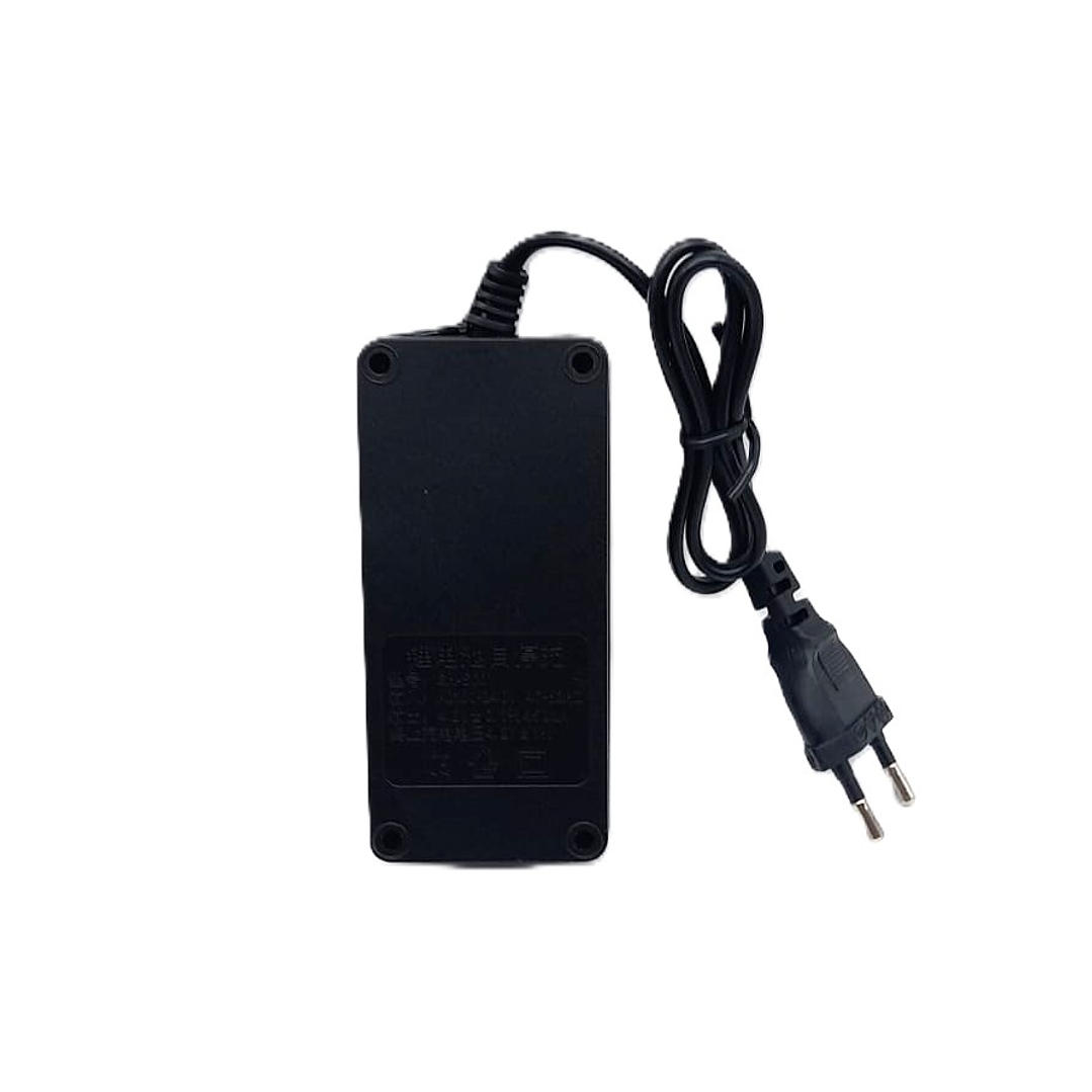 Cargador de pilas 18650 Dual Slot | Recarga Segura + Compatible con Litio | Ajelec Electrónica 3