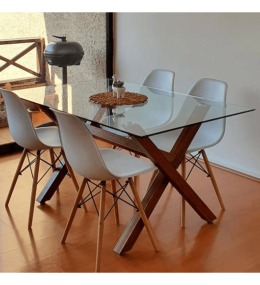 Comedor Francia (mesa para clara) (Mesa Vidrio 140x90 + Silla Eames) 