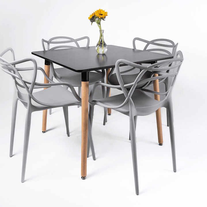 Comedor Venezuela (Mesa Cuadrada negra + 4 sillas Master) 2