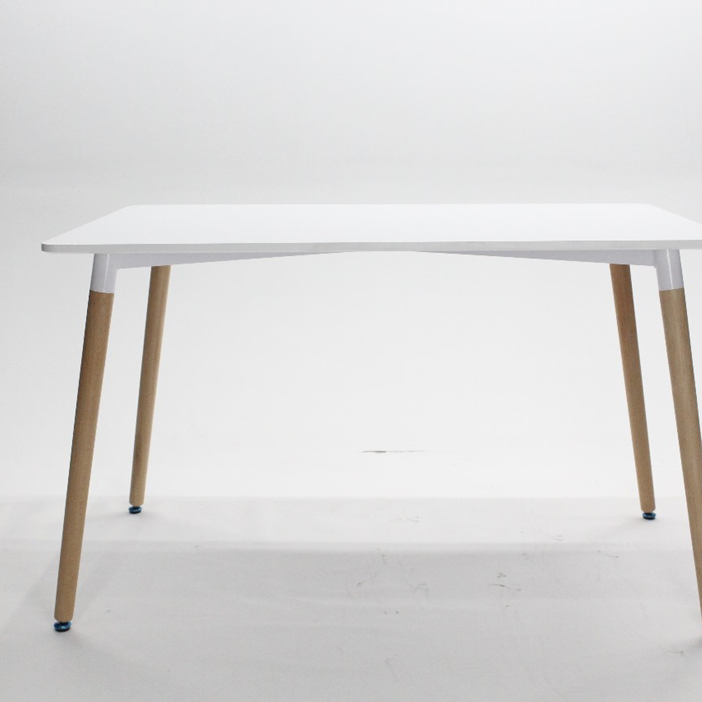 Mesa Eames Rectangular Blanca 1