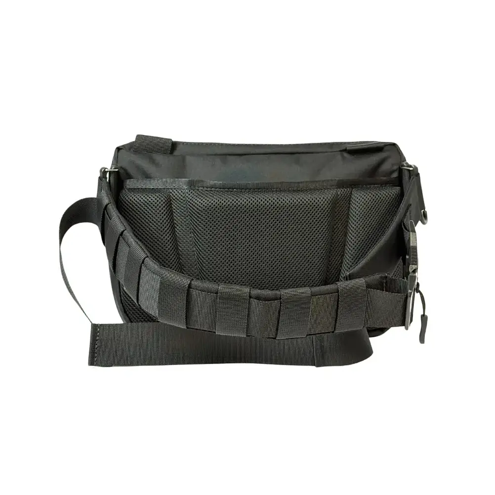Mini mochila táctica tipo bandolera 4