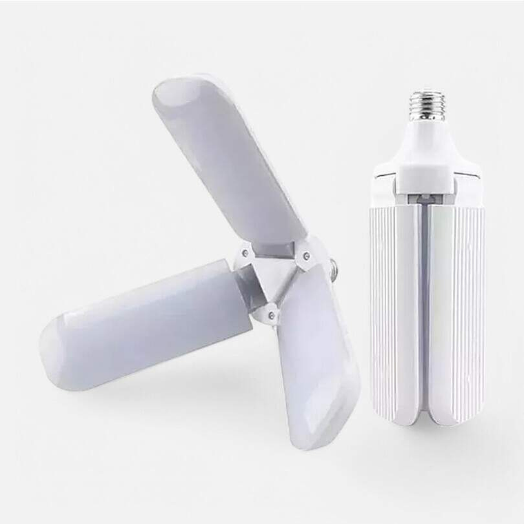 Ampolleta De 3 Aspas Ajustables 45W E-27 3