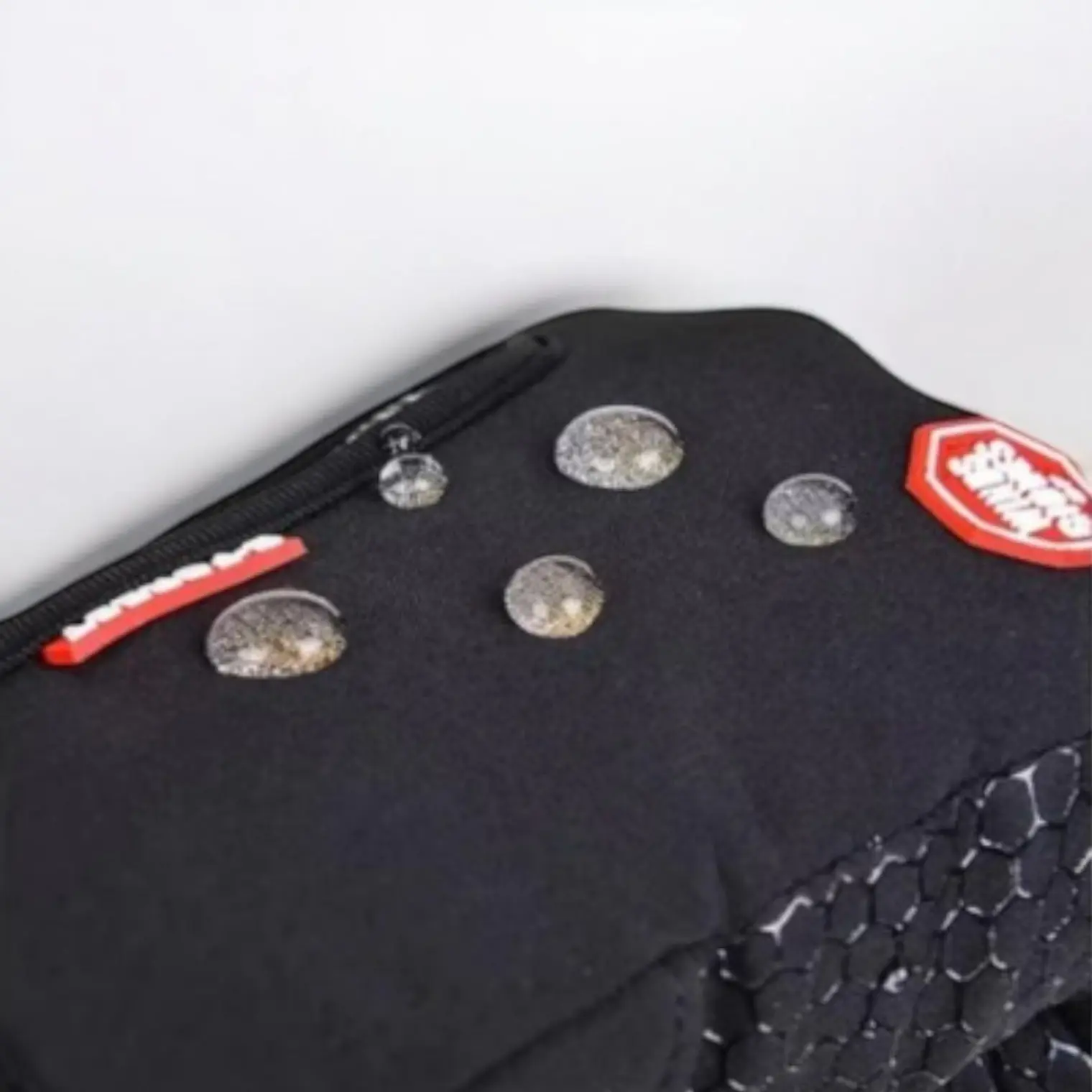 Guantes Impermeables Térmicos con Sistema Táctil (M) 7