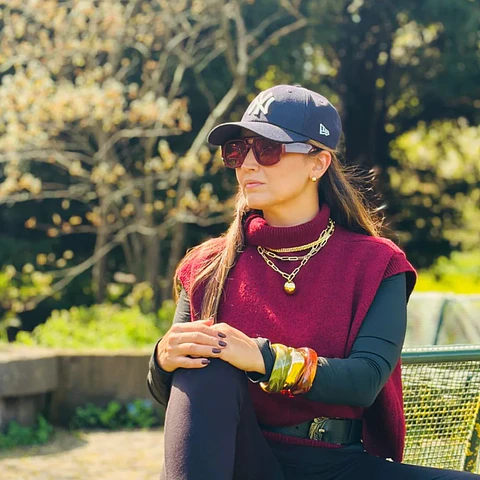 Set de Joyería en Rodio: Collar de 3 Cadenas con Dije Balín Grande y Topos