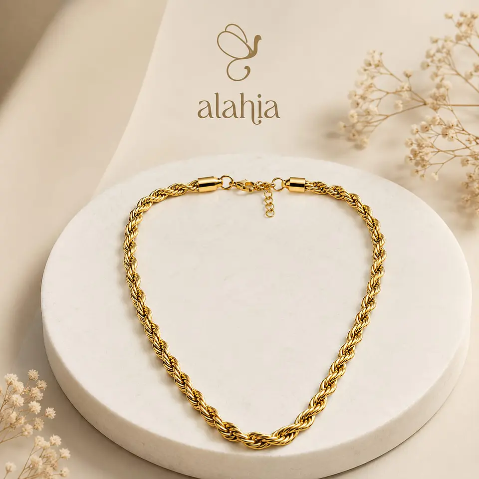 Collar en Rodio Dorado con Tejido de Lazo Grueso 1