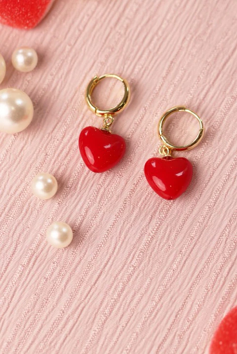 Aretes de Argolla con Dije de Corazón Rojo y Rosado