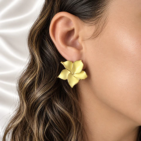 Arete en rodio forma de flor