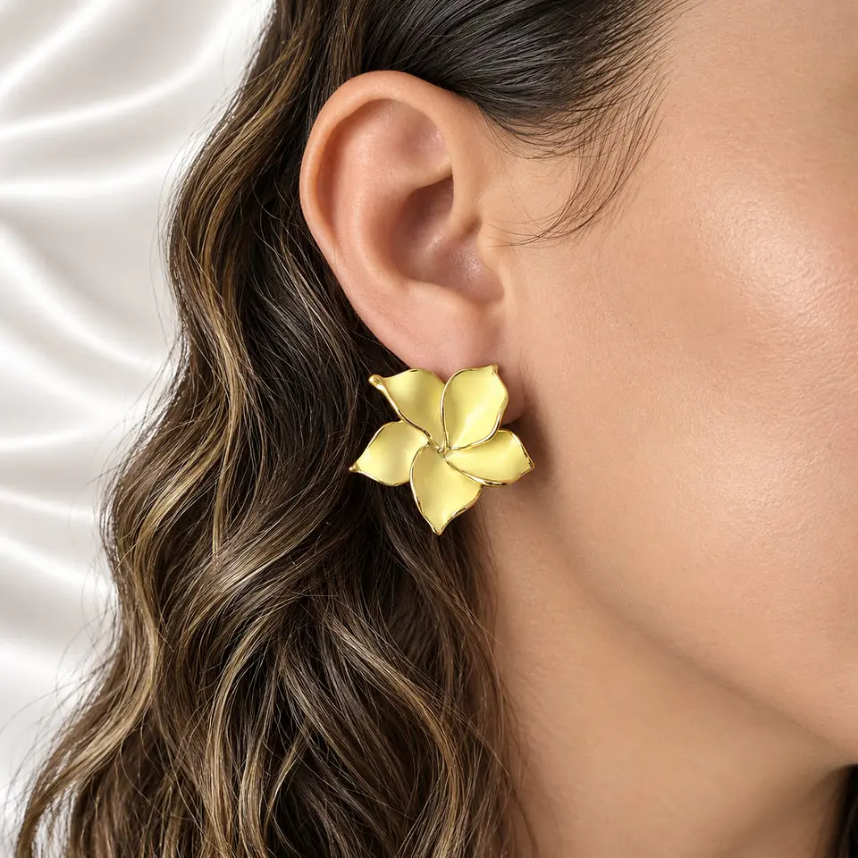 Arete en rodio forma de flor 1