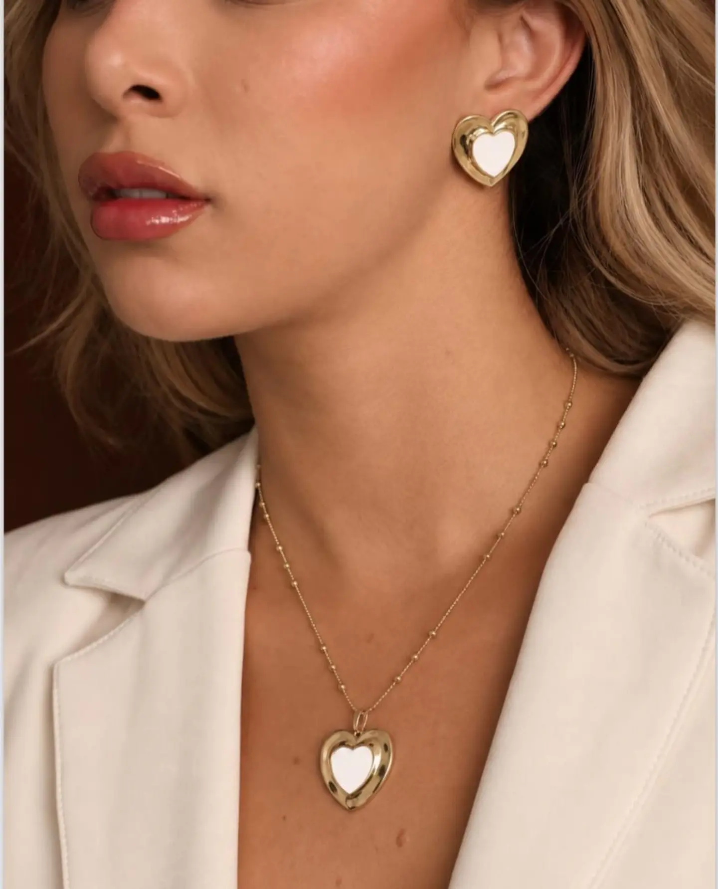 Collar en rodio con dije en forma de Corazón 1