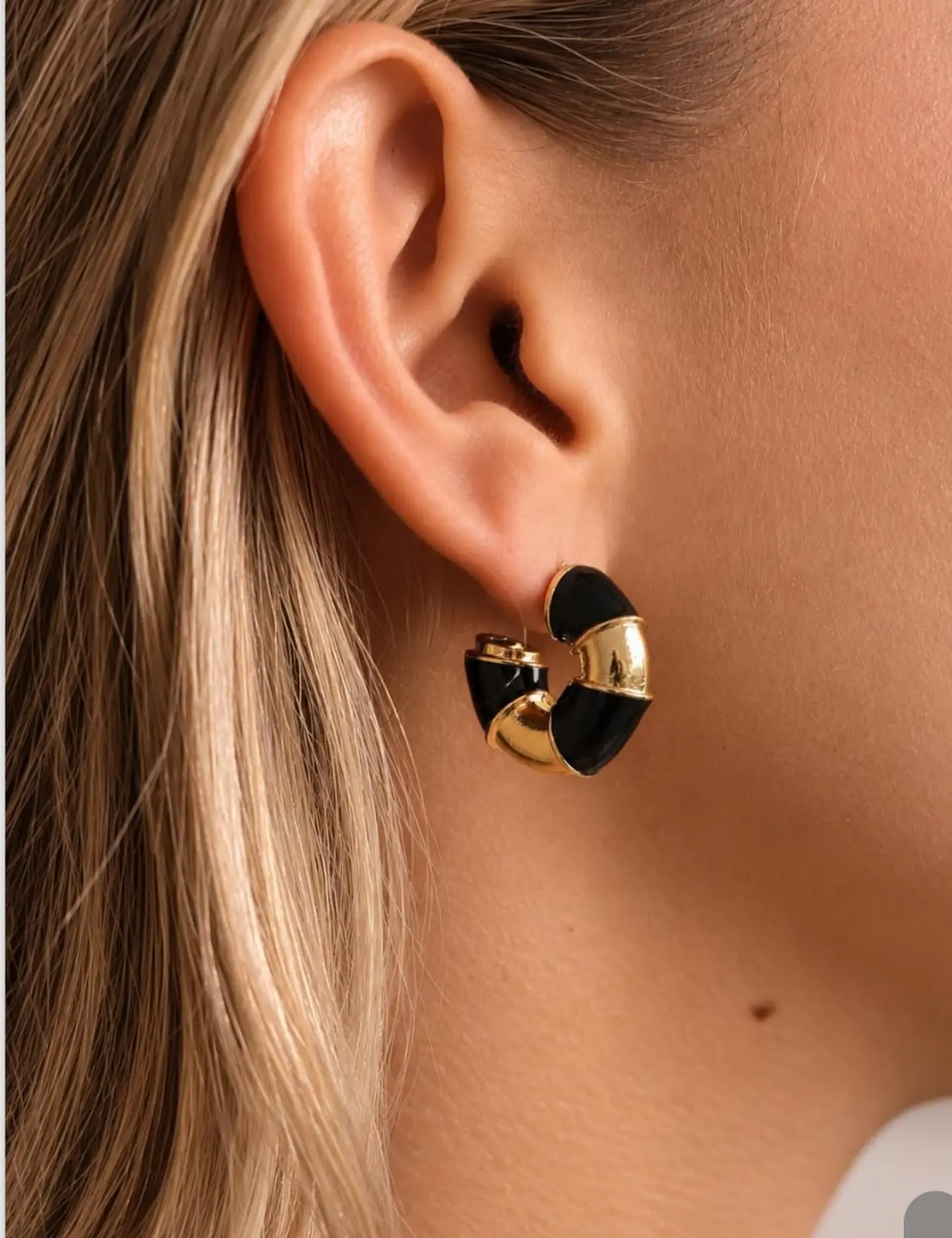 Arete en rodio en forma de media Luna  1