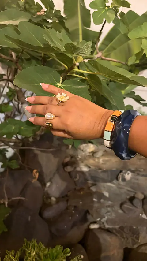 Brazalete en rodio con varios colores