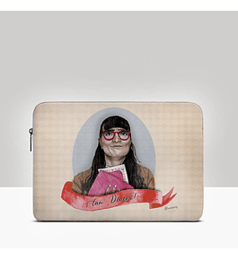 FUNDA NOTEBOOK BETTY LA FEA 