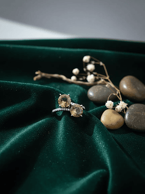 Anillo Con Piedra Sultanita 