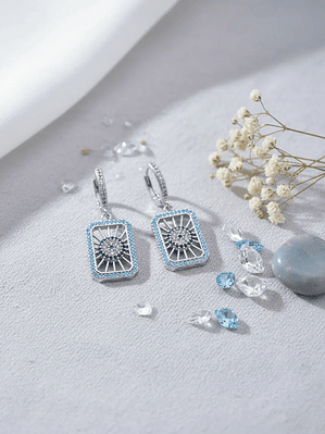 Aretes Plateados Rectangulares Ojo Turco Con Circones 