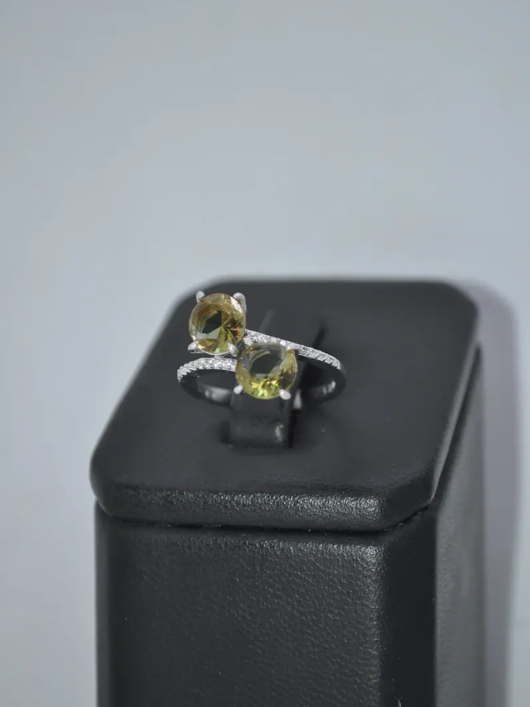 Anillo Con Piedra Sultanita  4