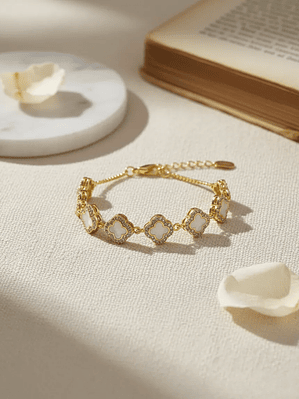 Pulsera Estilo Van Cleef Dorada