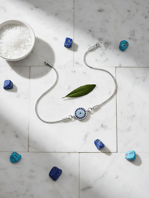 Pulsera Con Circones En Forma De Ojo Turco Plateada