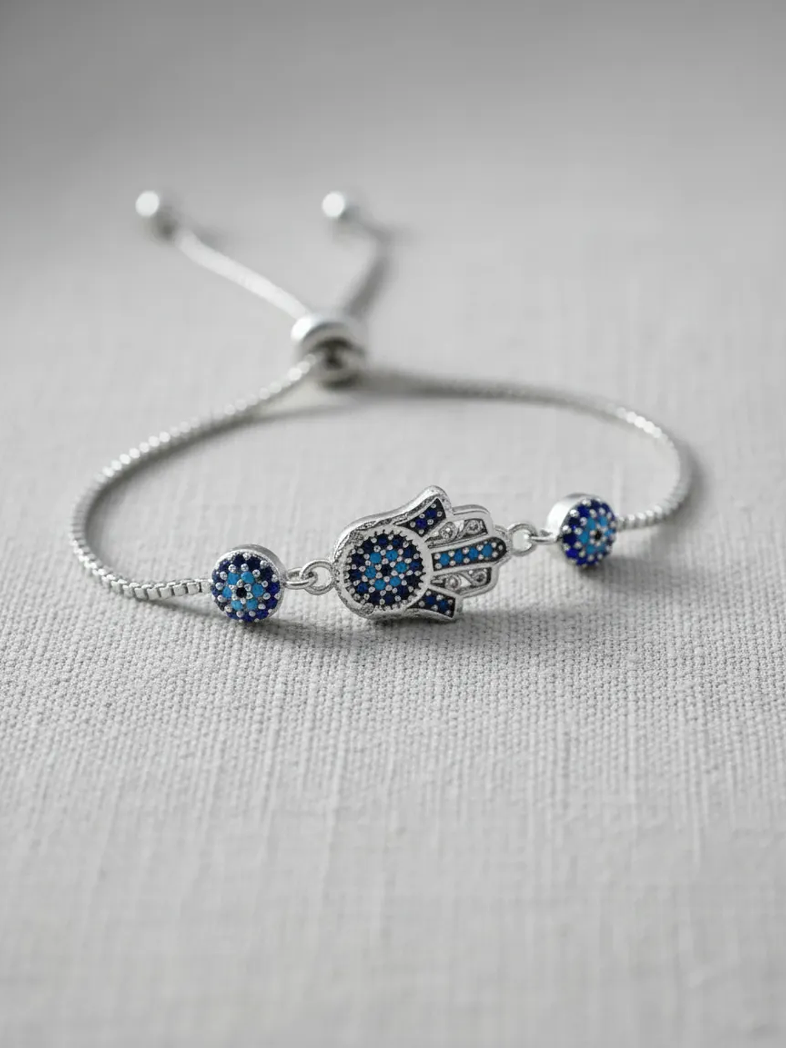 Pulsera Con Mano Y Ojos Turcos De Acero Bañado En Rodio 3