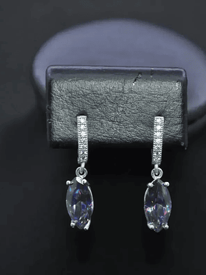 Aretes De Piedra Turca Topacio Místico En Plata