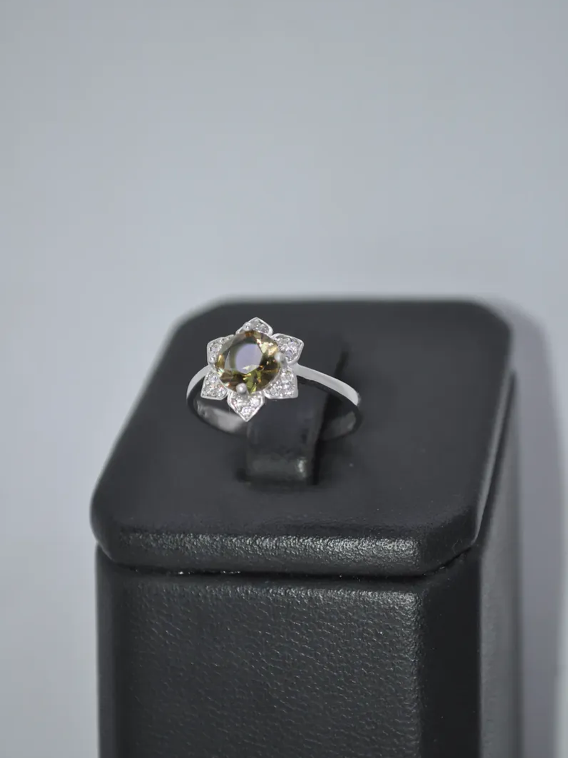 Precioso Anillo De Flor Con Sultanita En Plata De Ley 925 3