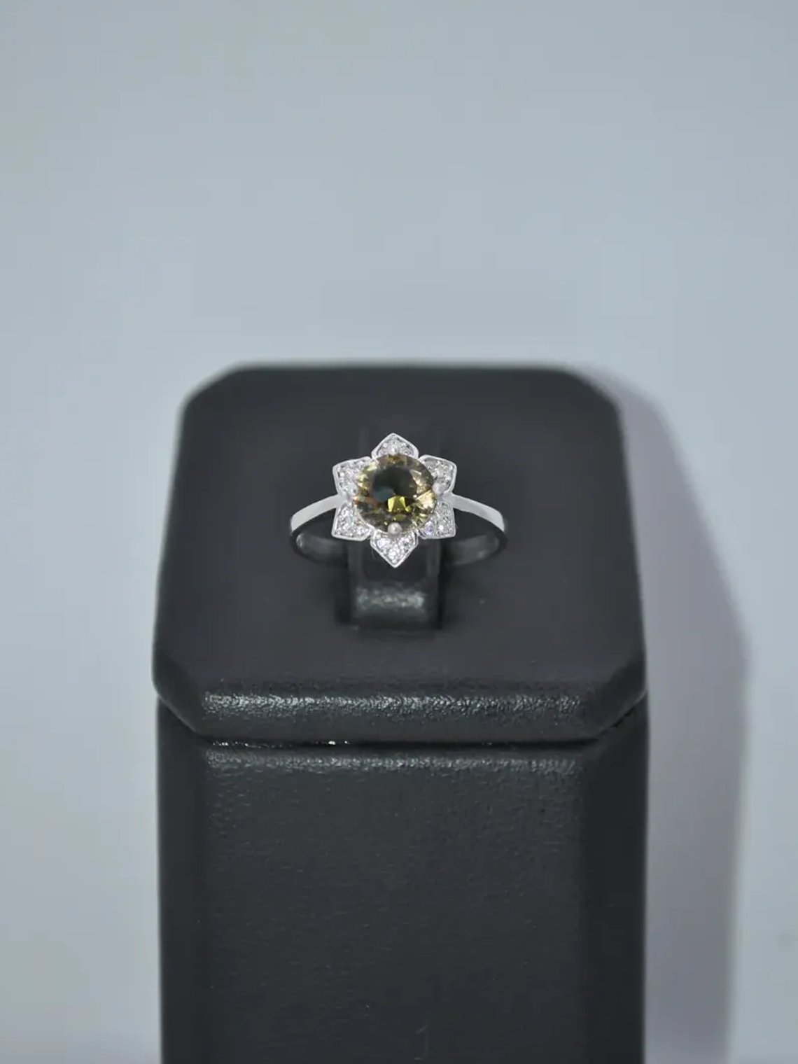 Precioso Anillo De Flor Con Sultanita En Plata De Ley 925 4