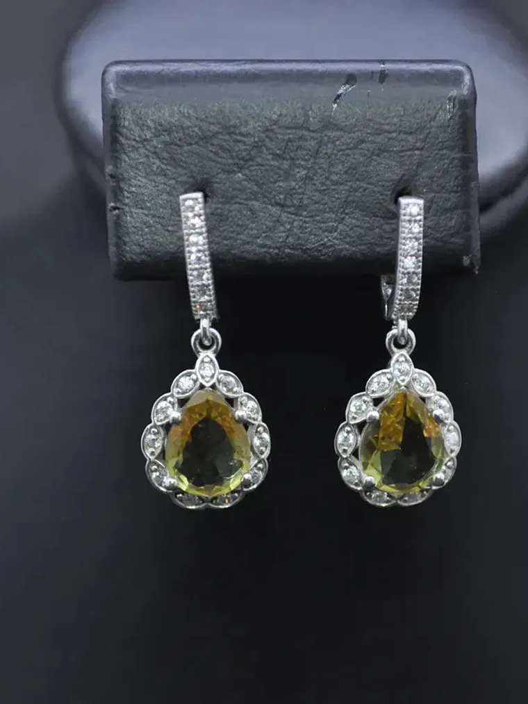 Aretes Con Piedra Turca Que Cambia De Color 2