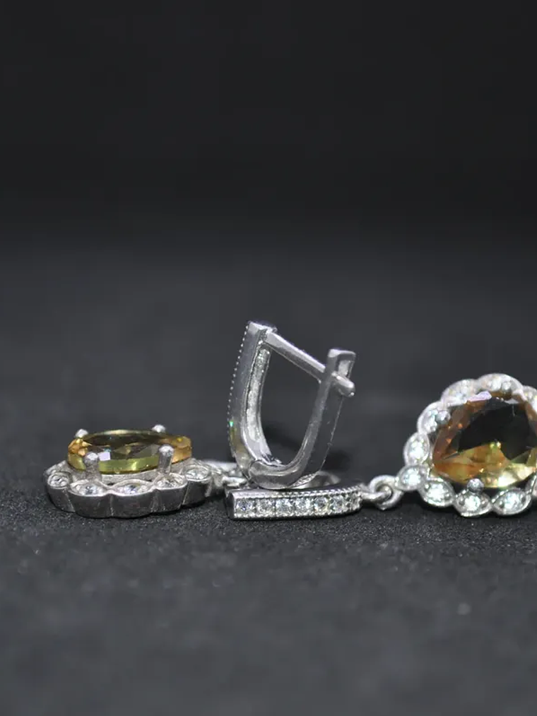 Aretes Con Piedra Turca Que Cambia De Color 4