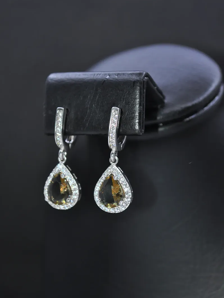 Aretes En Forma De Gota Con Piedra Sultanita 3