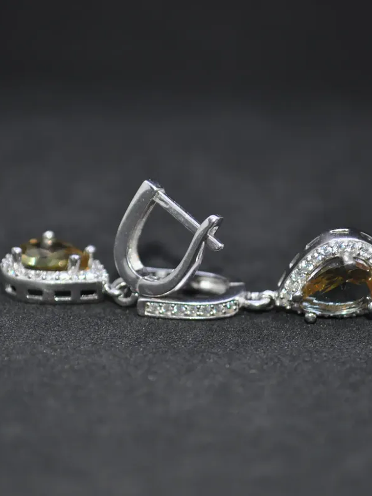 Aretes En Forma De Gota Con Piedra Sultanita 4