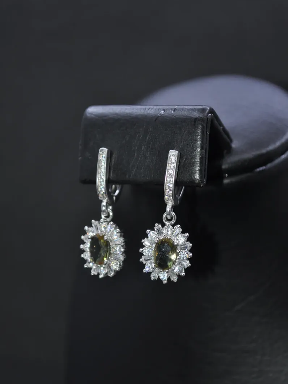 Aretes Ovalados Sultanita Y Circón En Plata De Ley 925  3