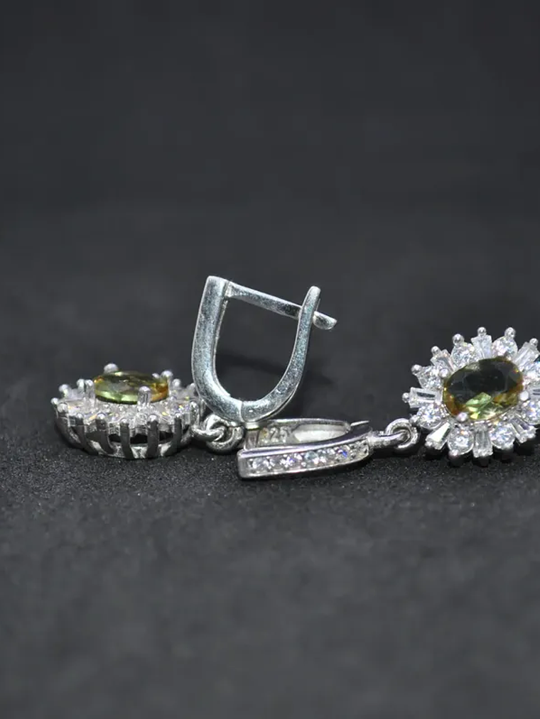 Aretes Ovalados Sultanita Y Circón En Plata De Ley 925  4