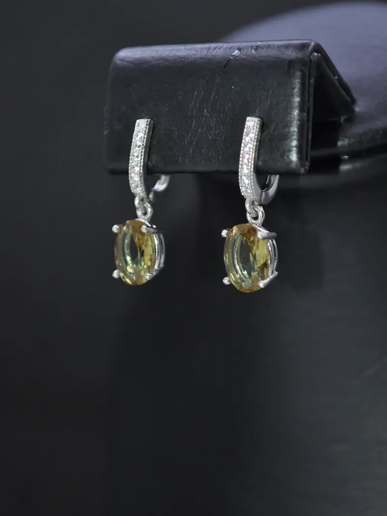 Aretes Ovalados Piedra Que Cambia De Color Sultanita 3