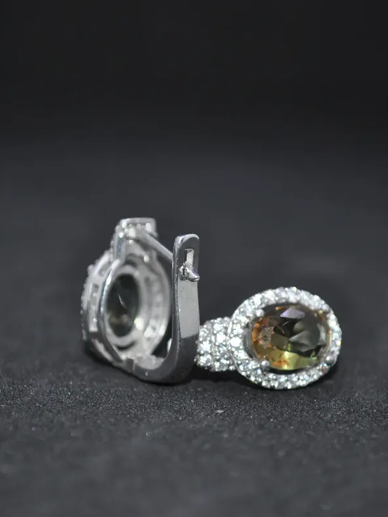 Aretes Ovalados Con Piedra Sultanita y Circones en Plata De Ley 925 4