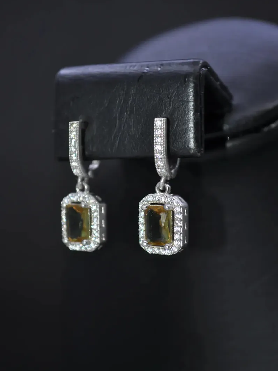 Aretes Rectangulares Elegantes En Plata y con Sultanita 3