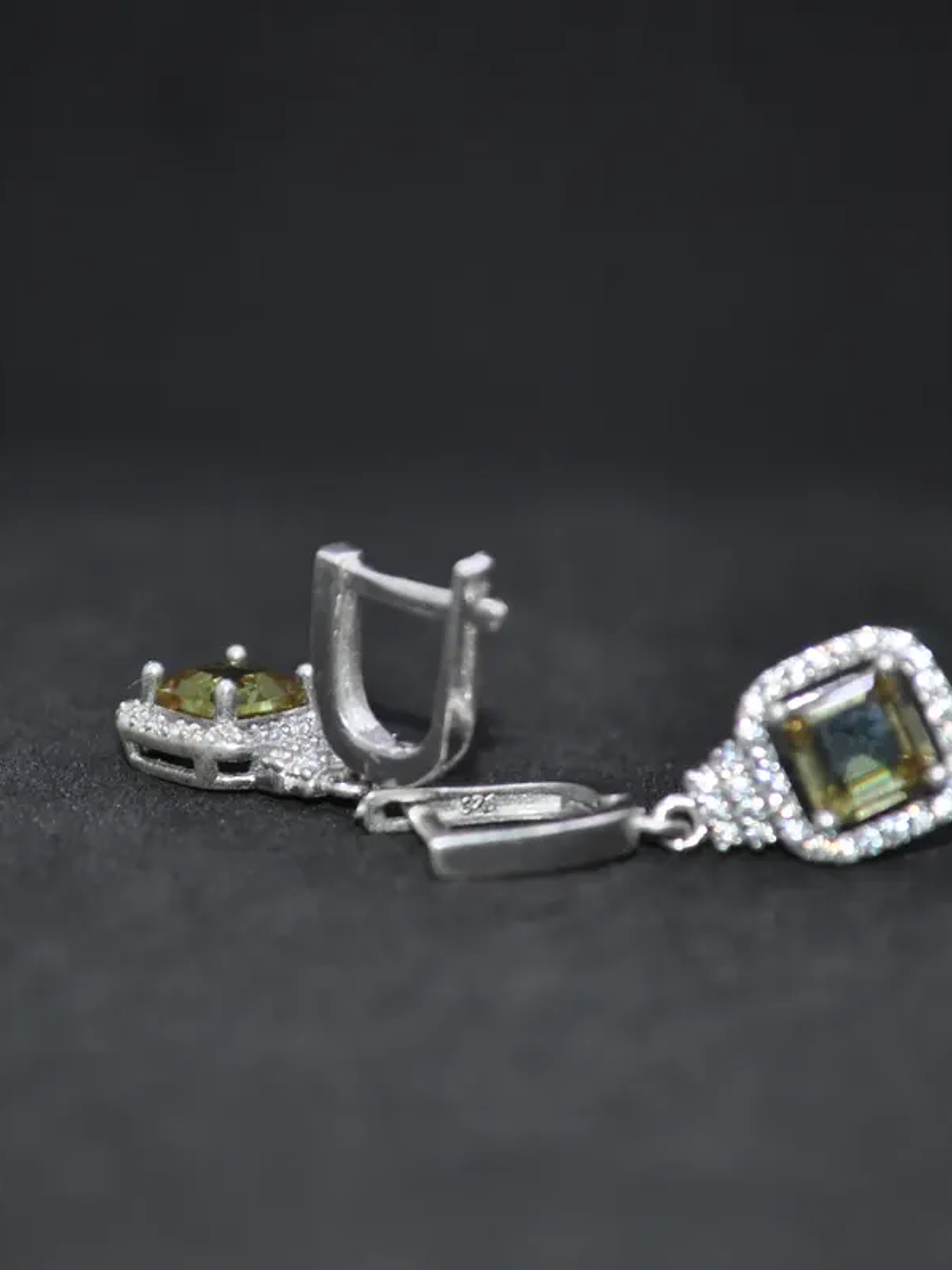 Aretes Cuadrados con Piedra Turca Sultanita 4