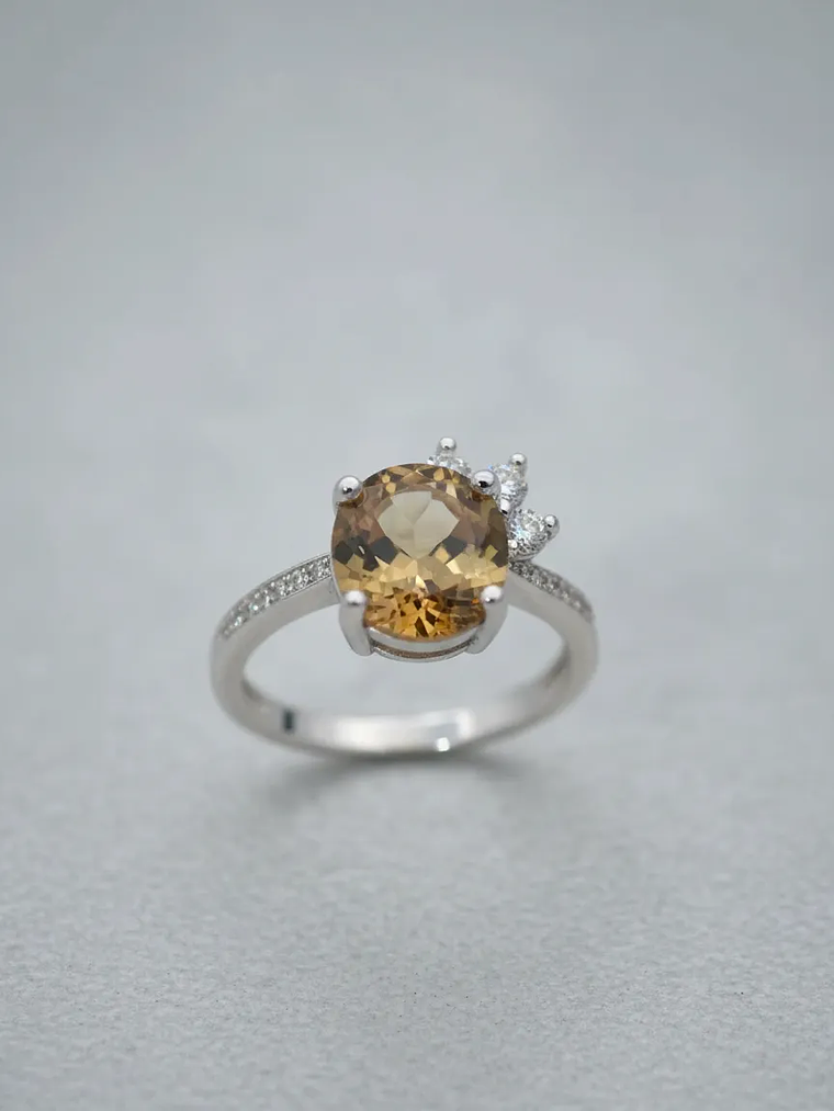 Precioso Anillo Circular Con Petalos Y Piedra Sultanita 2