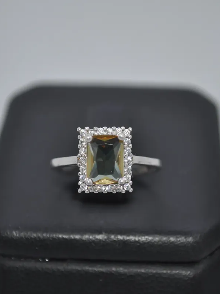 Bello Anillo Rectangular En 925 Plata Con Sultanita Y Circones 2