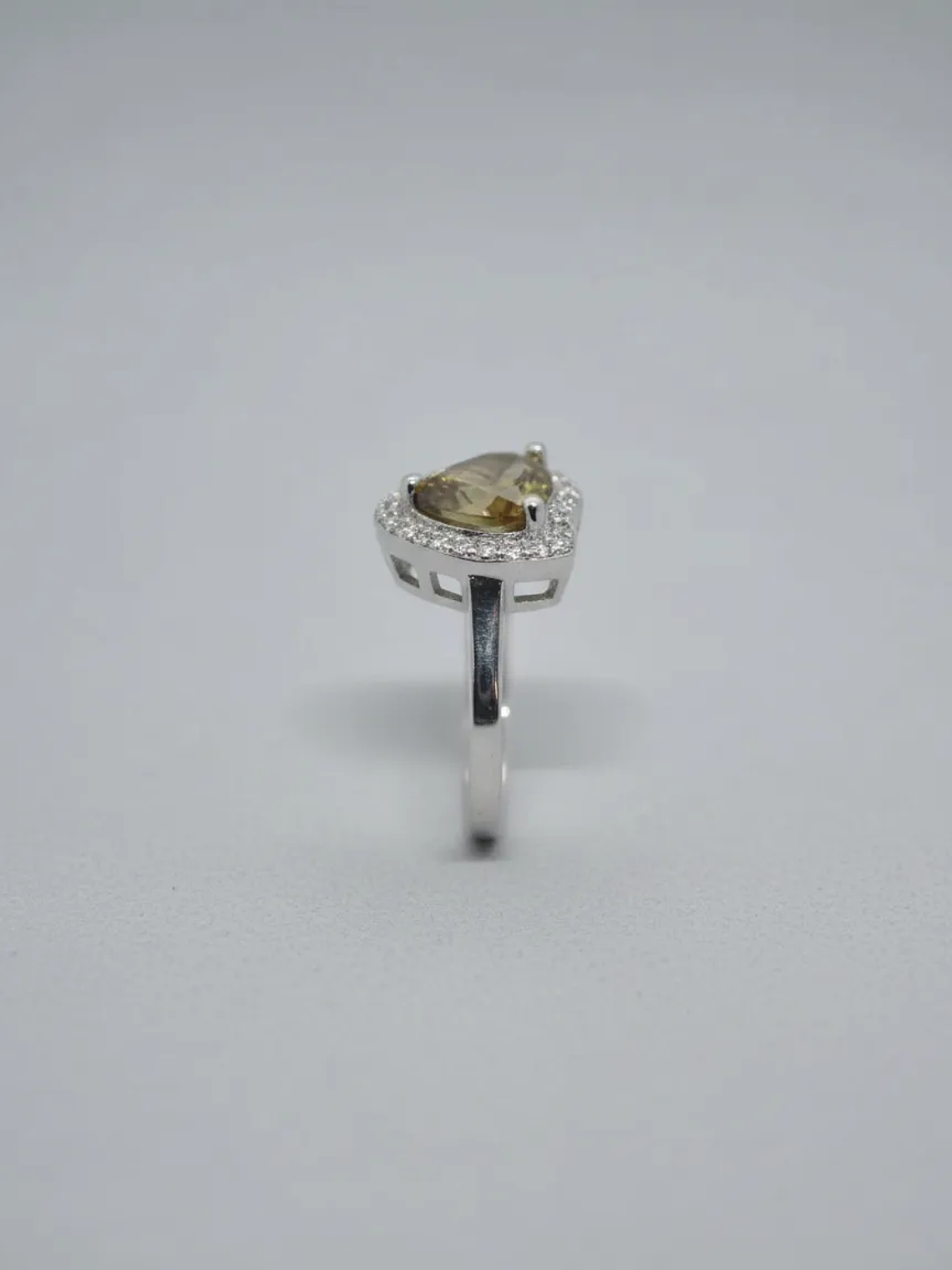 Anillo En Forma De Corazon Grande Con Sultanita En Plata 3