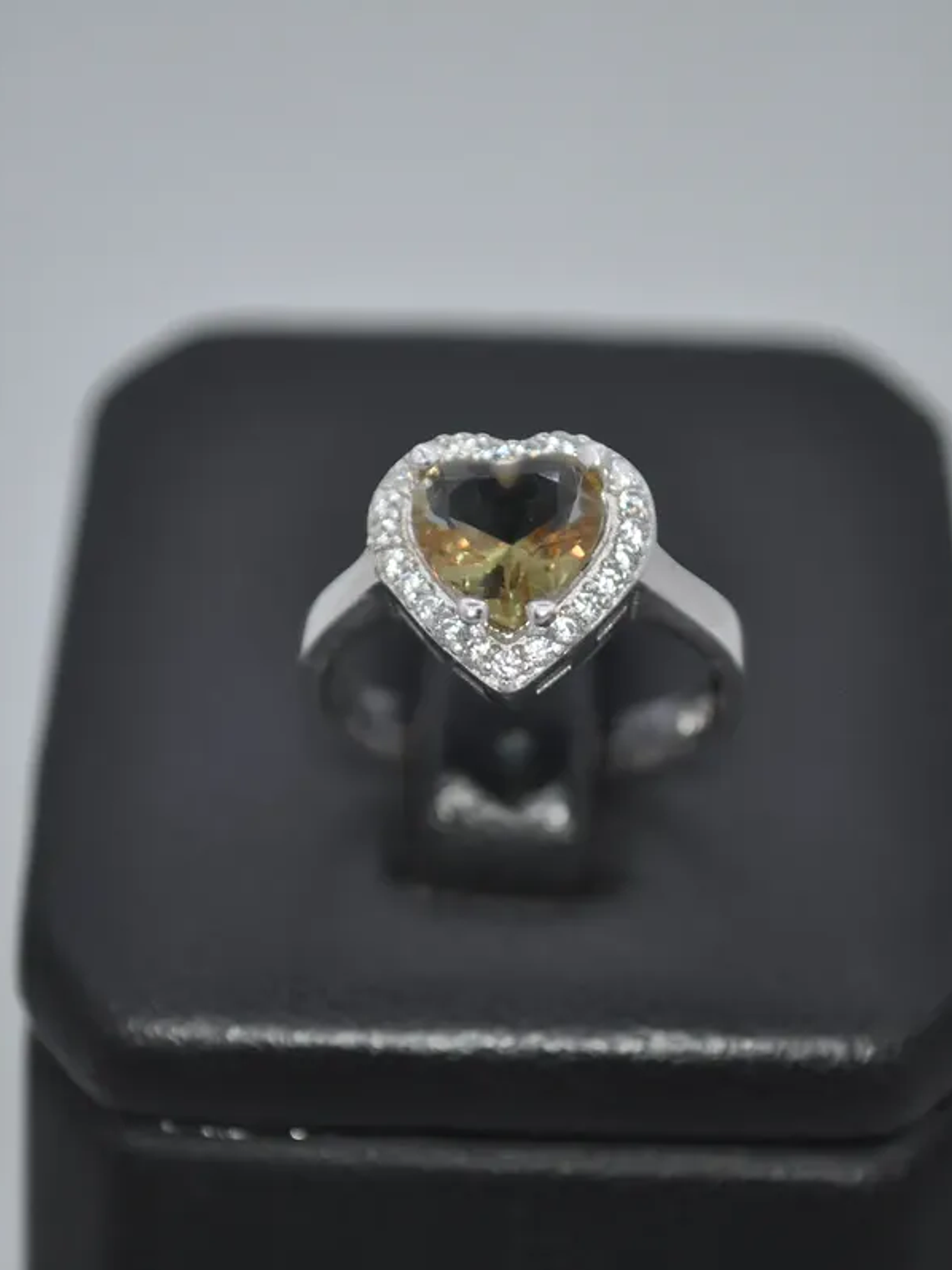 Anillo En Forma De Corazon Grande Con Sultanita En Plata 4