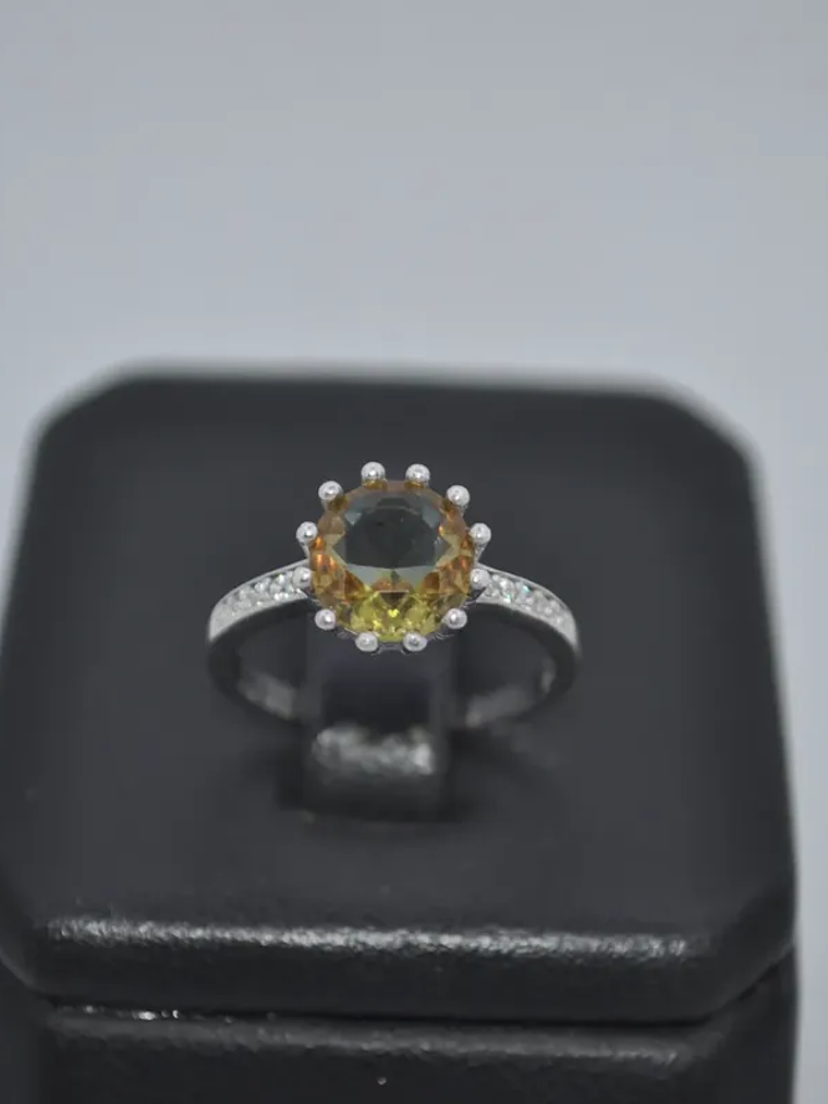 Precioso Anillo En Plata Con Piedra Sultanita 2