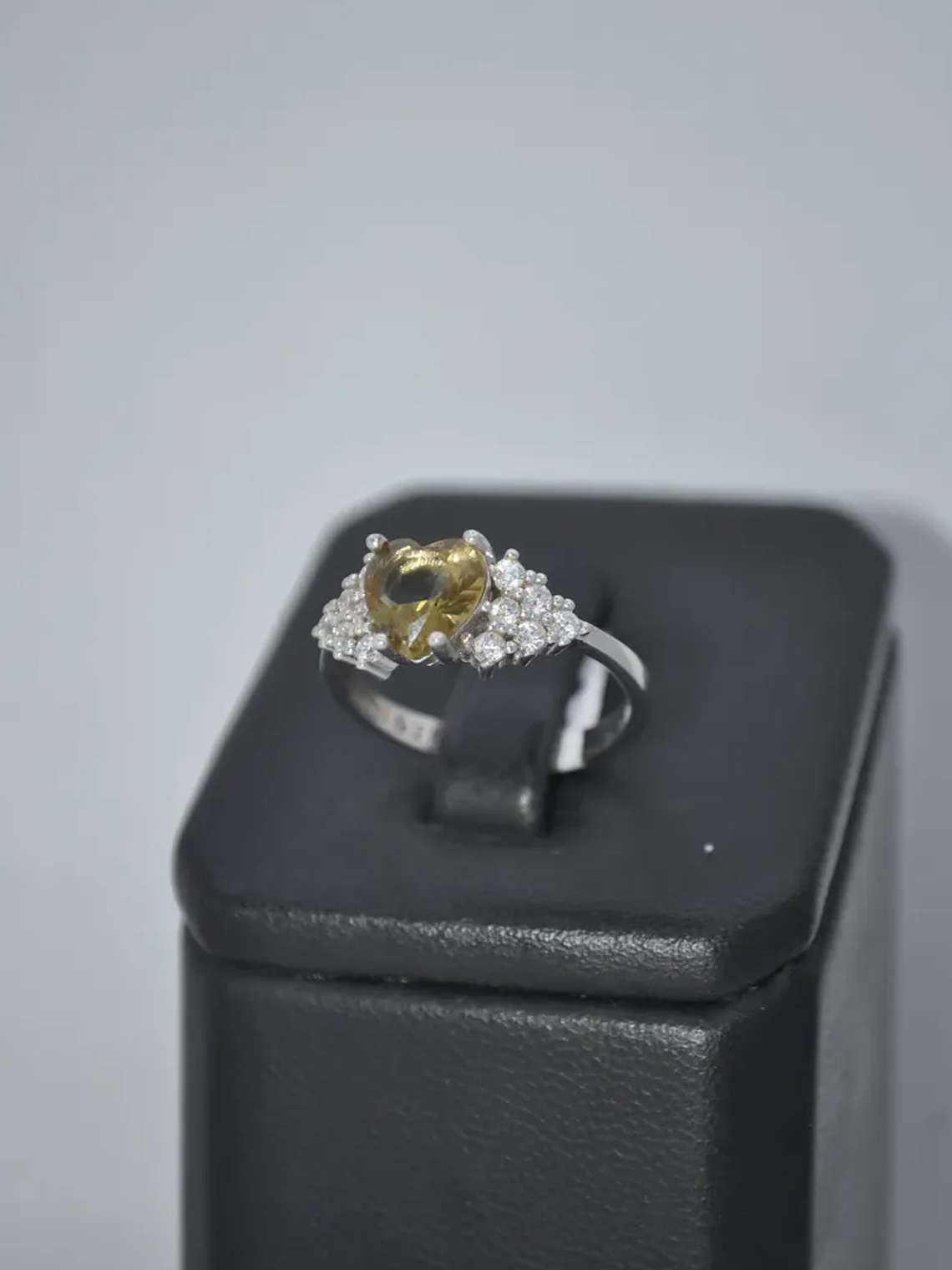 Anillo En Plata En Forma De Corazón Con Piedra Turca 3