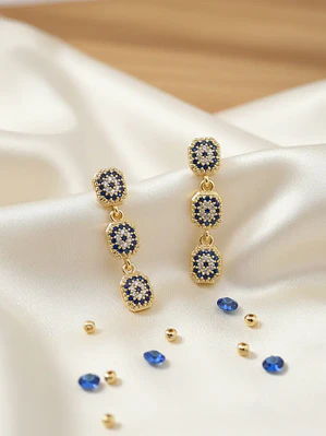 Aretes Largos Dorados Con Circones Azules Elegantes