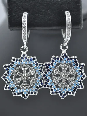 Aretes Colgantes Copo De Nieve Con Circones Azules