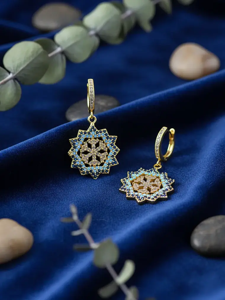 Aretes Colgantes Copo De Nieve Con Circones Azules 4
