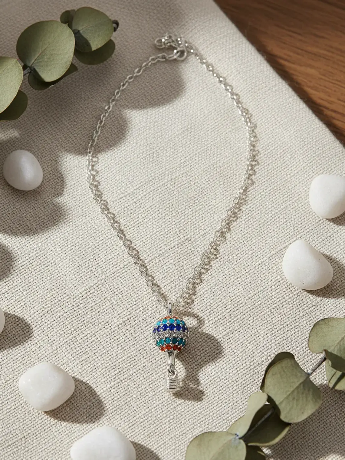 Collar Dije Globo Aerostático Cristales Multicolor 3